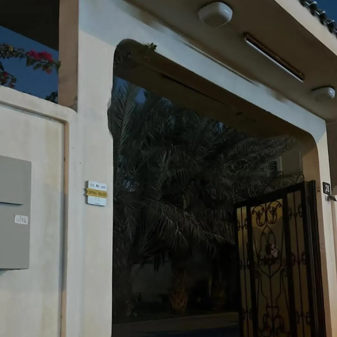 Homestay Classic Villa Rooms Opposite To Mirdif City Center Dubai United Arab Emirates